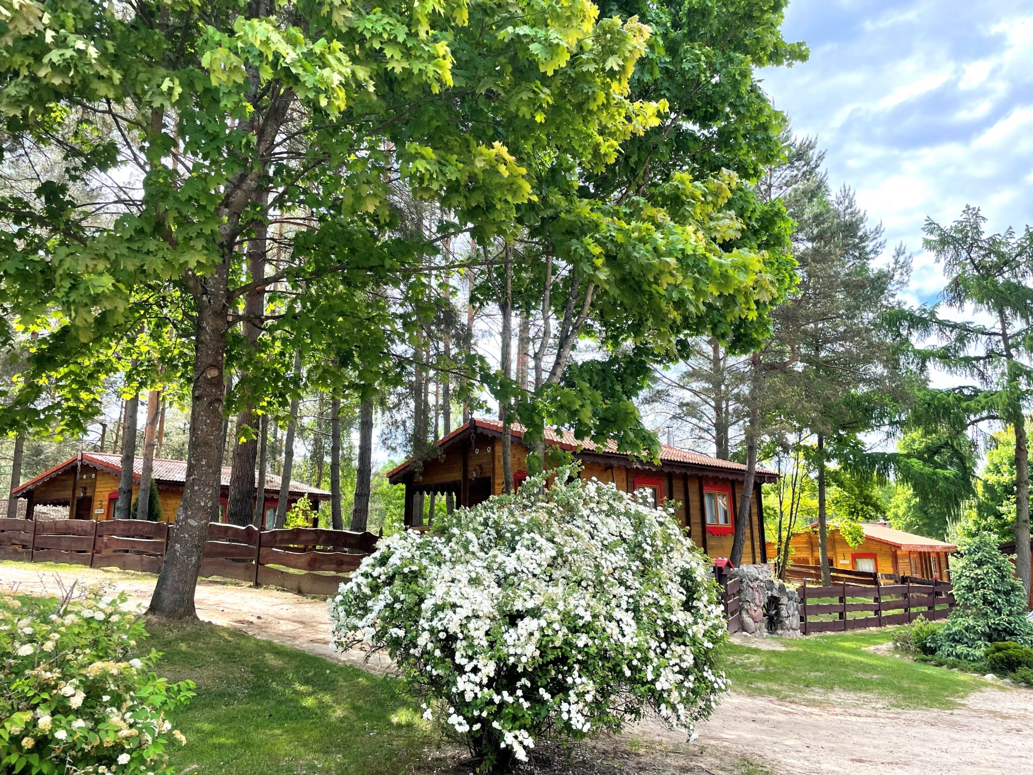 Domki i Pokoje na Mazurach, Basen, Restauracja panorama domki A